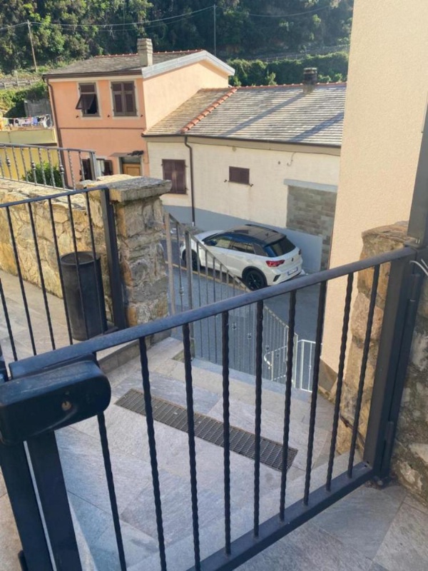 Estate Riomaggiore image 13