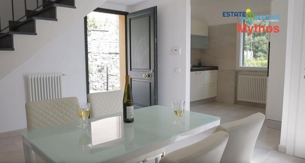 Estate Riomaggiore image 25